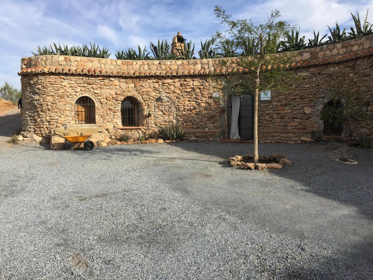 Cuevas El Torriblanco Guest House Gorafe Bagian luar foto