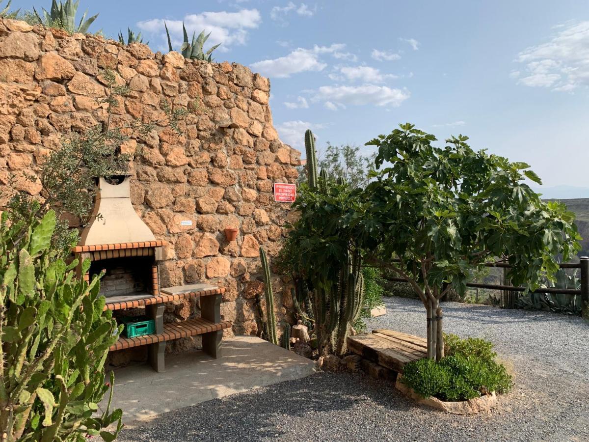 Cuevas El Torriblanco Guest House Gorafe Bagian luar foto