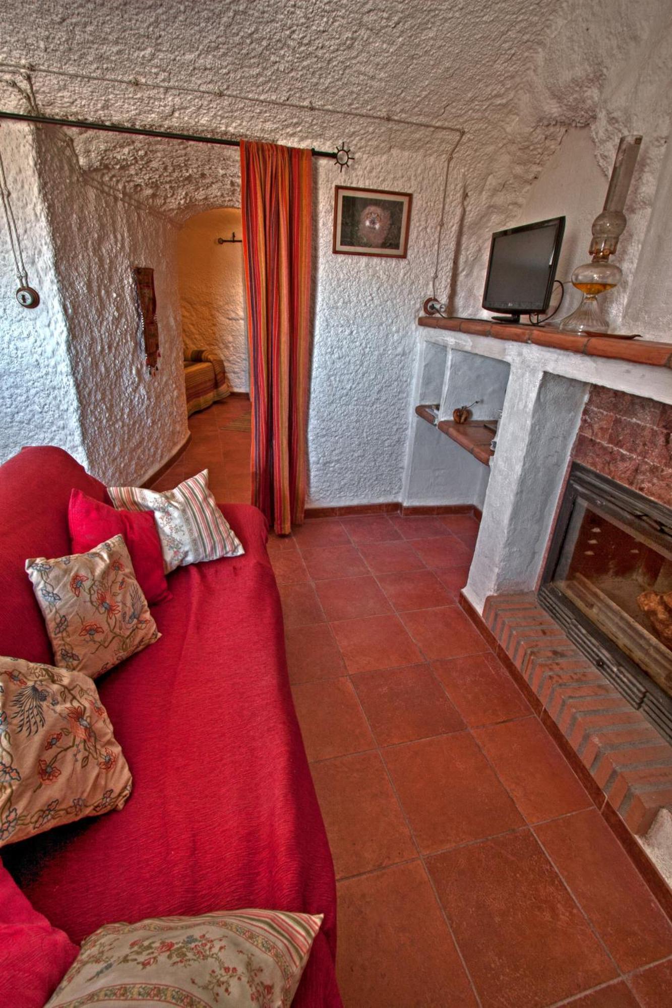 Cuevas El Torriblanco Guest House Gorafe Bagian luar foto