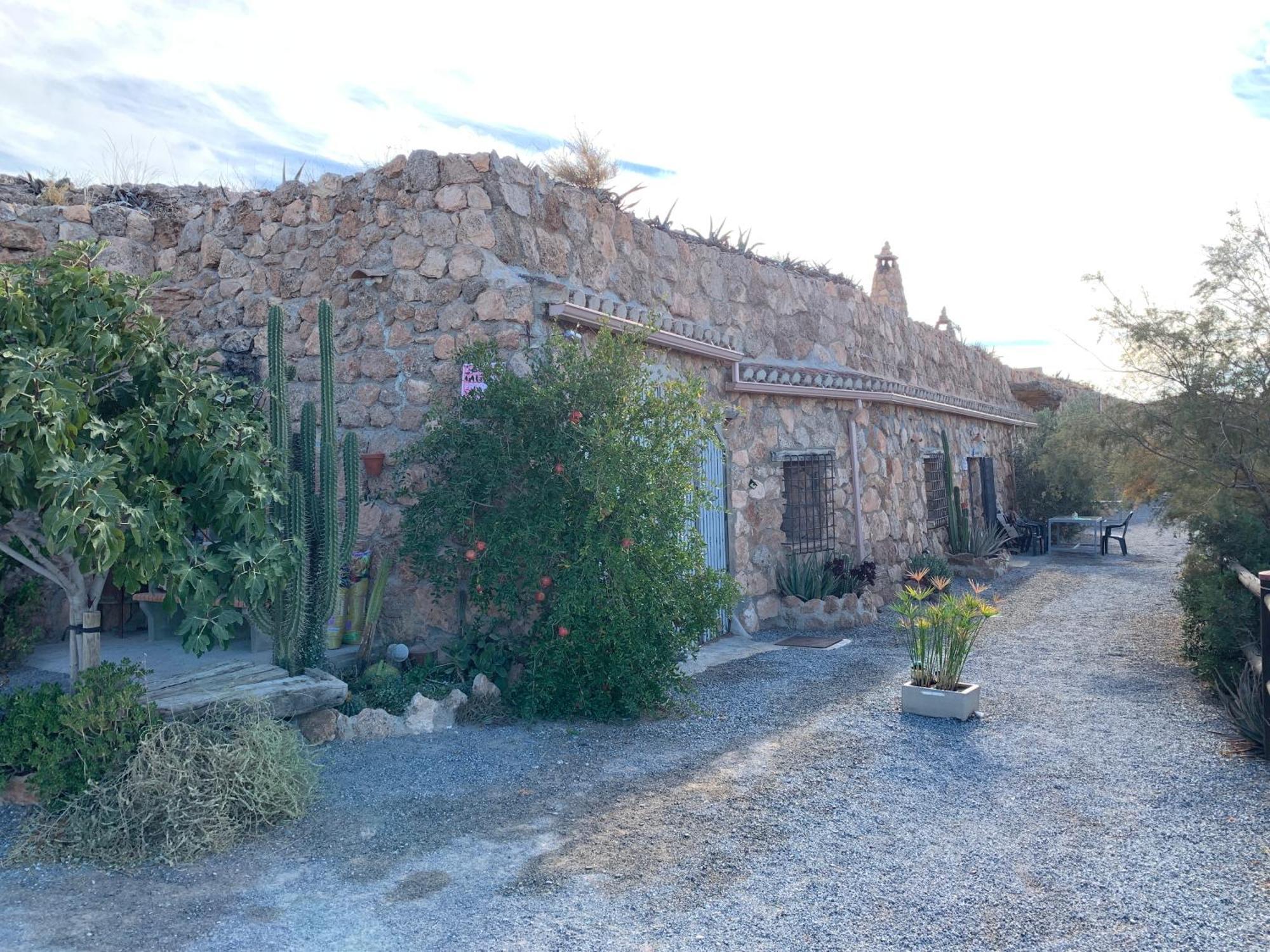 Cuevas El Torriblanco Guest House Gorafe Bagian luar foto