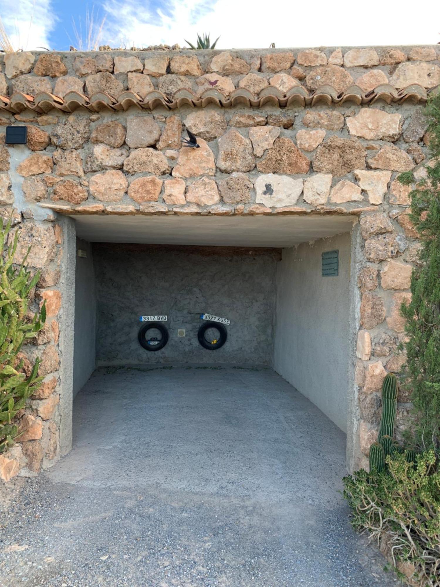 Cuevas El Torriblanco Guest House Gorafe Bagian luar foto