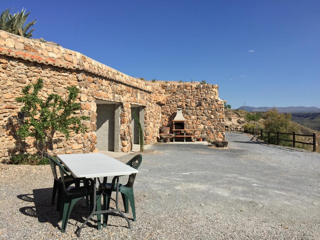 Cuevas El Torriblanco Guest House Gorafe Bagian luar foto
