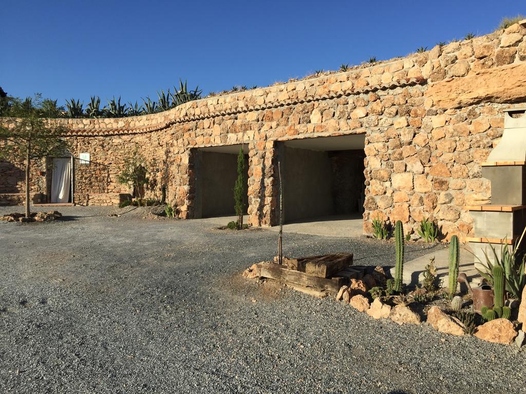 Cuevas El Torriblanco Guest House Gorafe Bagian luar foto