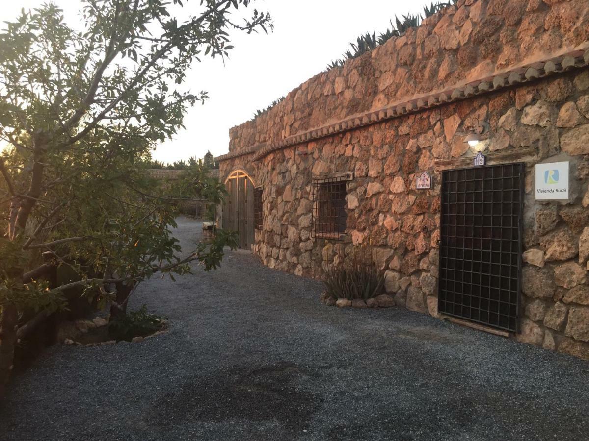 Cuevas El Torriblanco Guest House Gorafe Bagian luar foto