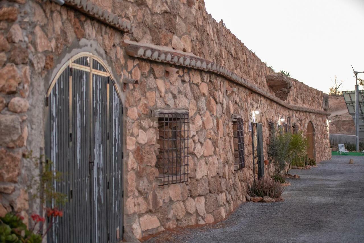 Cuevas El Torriblanco Guest House Gorafe Bagian luar foto